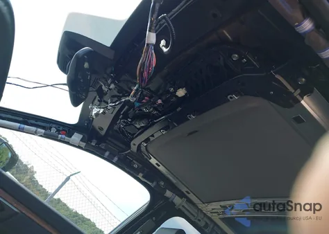 2020 Honda Cr-V Hybrid Touring from USA, damaged, VIN 7FART6H90LE019629